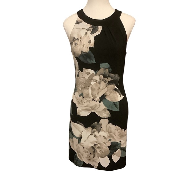 le chateau Dresses & Skirts - LE CHATEAU BLACK FLORAL PRINT/ HALTER NECK MIDI DRESS/ Size M